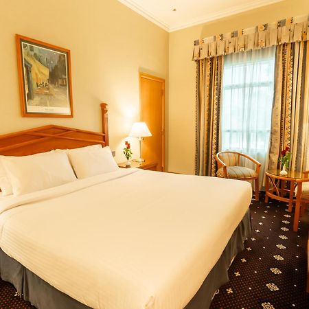 Sea View Hotel Dubaj Kültér fotó
