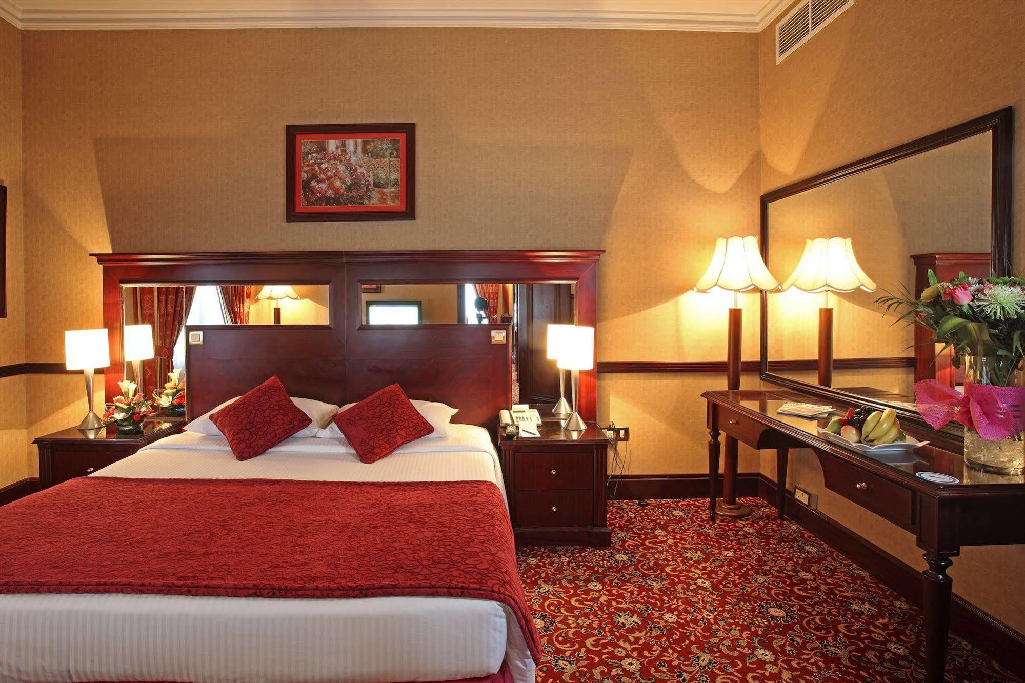 Sea View Hotel Dubaj Kültér fotó