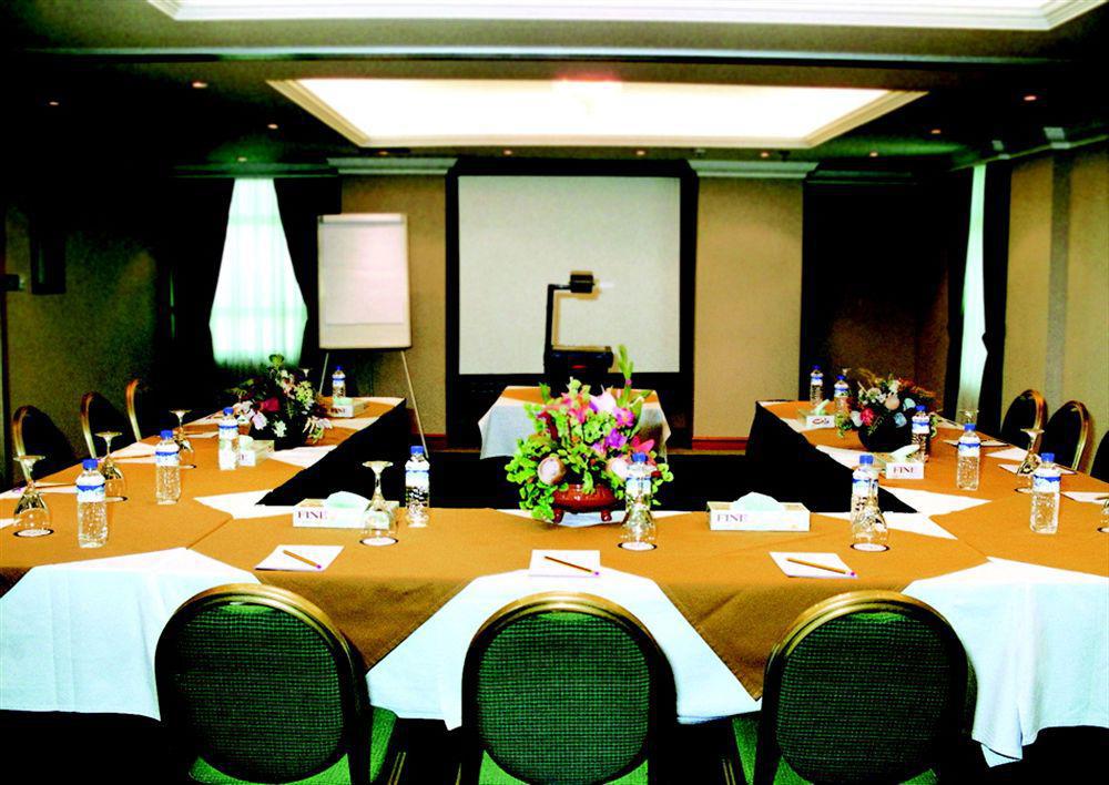 Sea View Hotel Dubaj Kültér fotó
